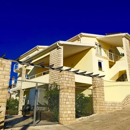Schoene Mit Balkon Am By Interhome Apartmán
